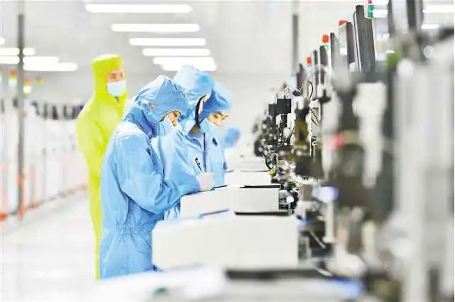 沙坪壩區(qū)打出助企解困“組合拳”，全力推動(dòng)建筑業(yè)與工程技術(shù)研究發(fā)展